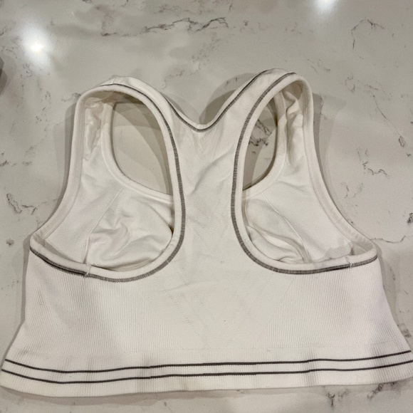 Champion Sports Bra Seamless Yoga Casual Set of 3 Purple White Styles 2935 0608B - Picture 5 of 8